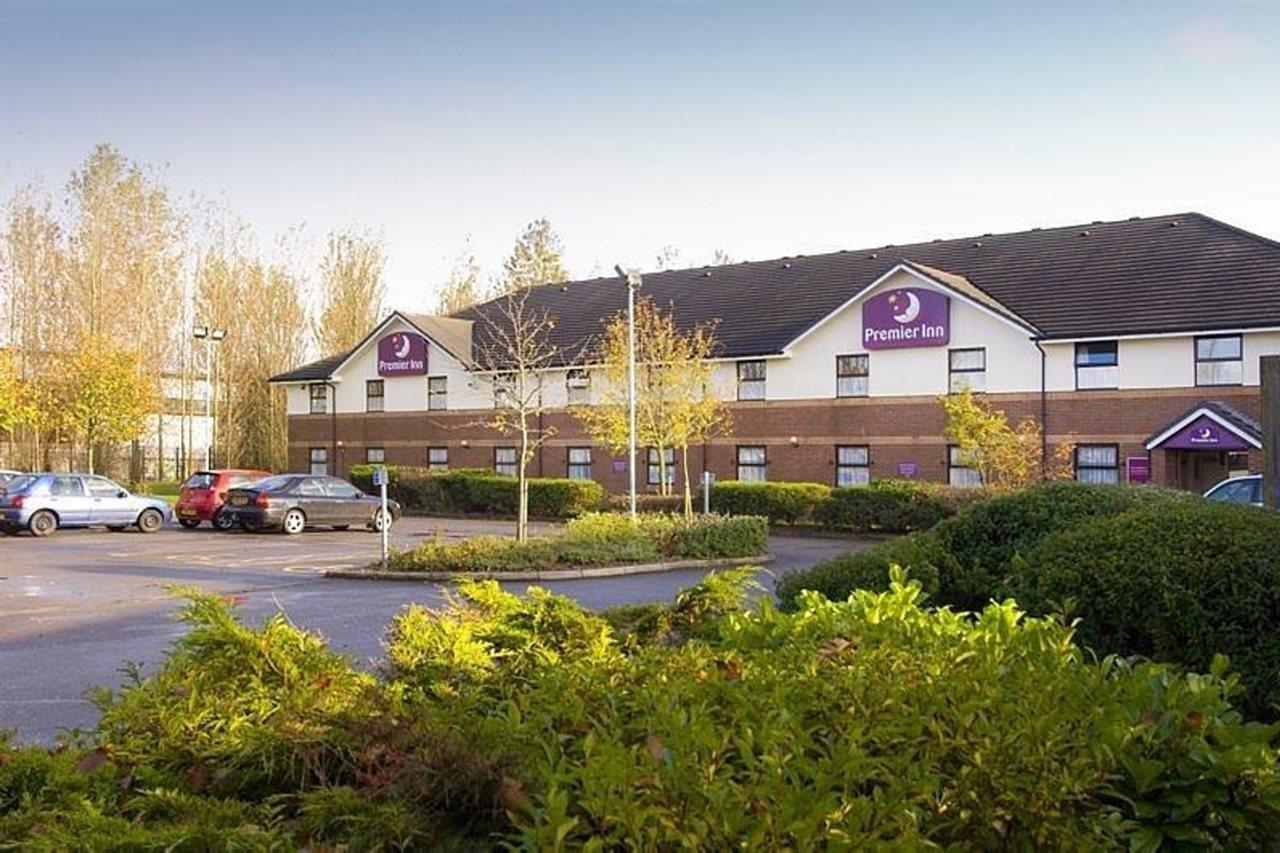 Premier Inn Liverpool Tarbock Exterior photo